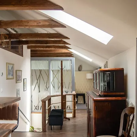 Apartment In A 700-years-old House *